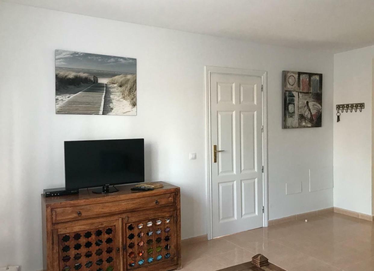 My Pretty Home - Lovely And Spacious Surrounded By Tropical Gardens - Private Covered And Uncovered Terrace - Pool - Parking - Free Fibre Optic Internet Corralejo Exteriör bild